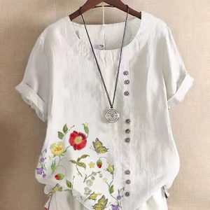 UR Floral Print Crew Neck Button T-Shirt