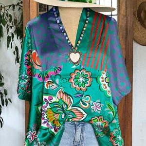 Elegant Floral Print Paneled Striped Star Print Top