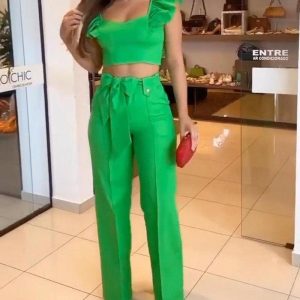 Stylish two-piece suit with ruffled camisole & trousers