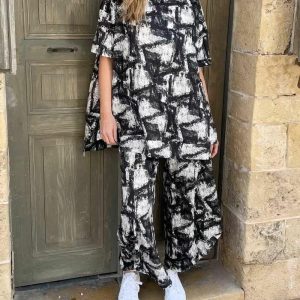 Casual loose short-sleeved printed suit